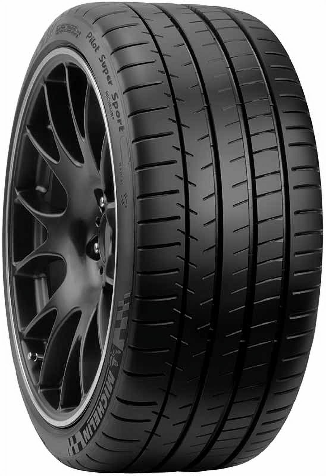 Michelin Pilot Super Sport 245/35R19 93 Y Tire