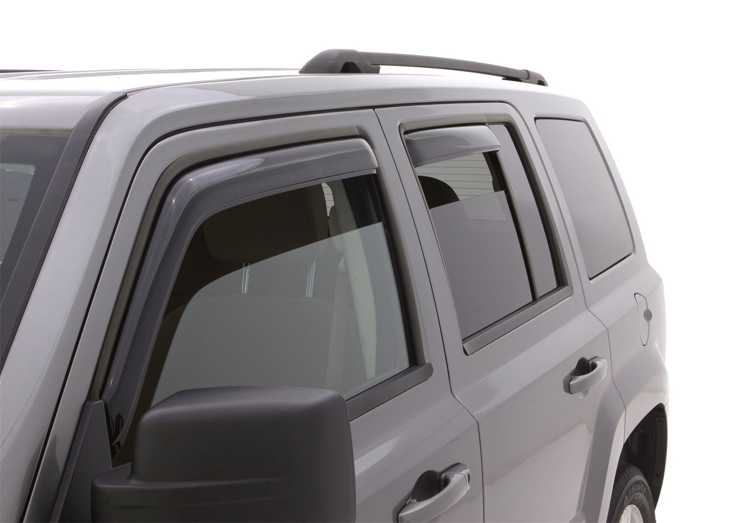 Auto Ventshade AVS 194359 In-Channel Ventvisor Side Window Deflector， 4-Piece Set for 2007-2018 Jeep Patriot