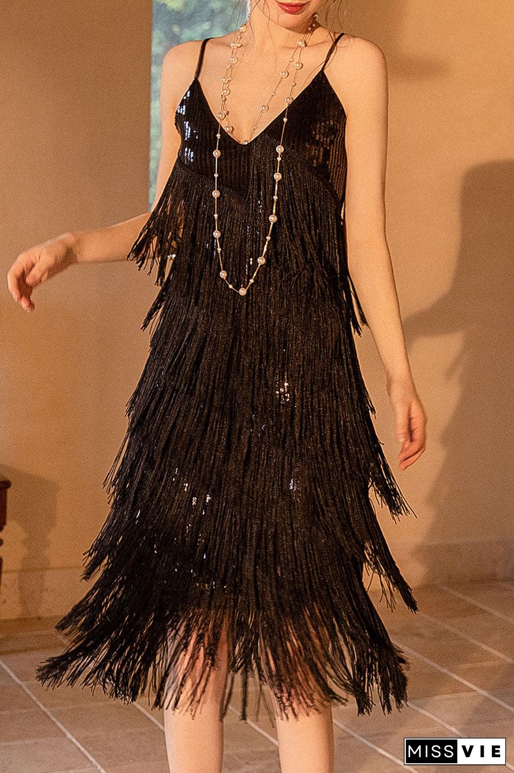 1920s Gatsby V Neck Sequined Layered Fringe Flapper Midi Dress - Black