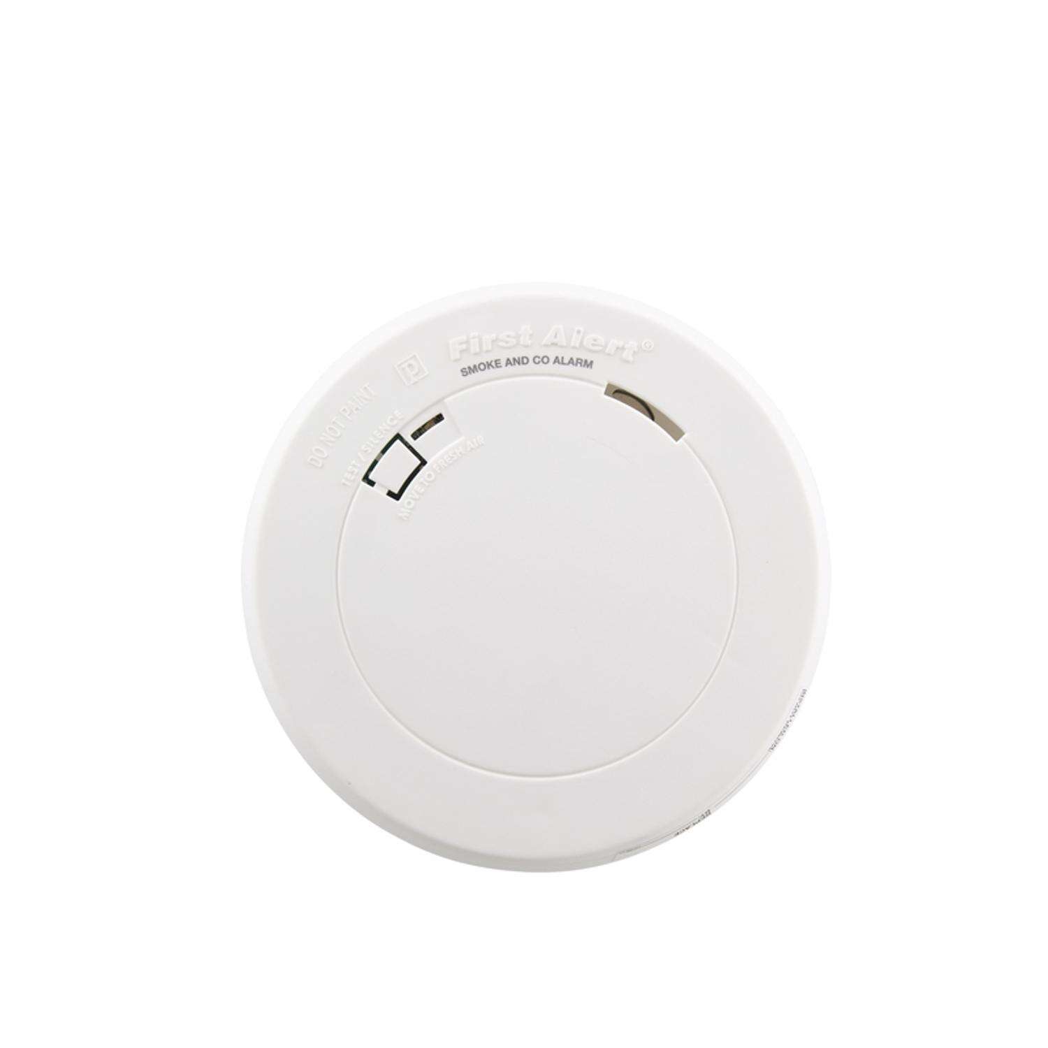 BRK Battery-Powered Electrochemical/Photoelectric Smoke and Carbon Monoxide Detector