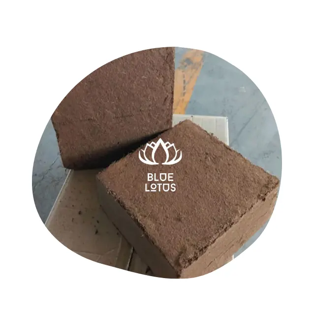 Best Seller Top Grade Peat Moss Coconut Coir Pellets Seedling Soil Block 5kg Coco Peat Garden Plants From Blue Lotus Viet Nam