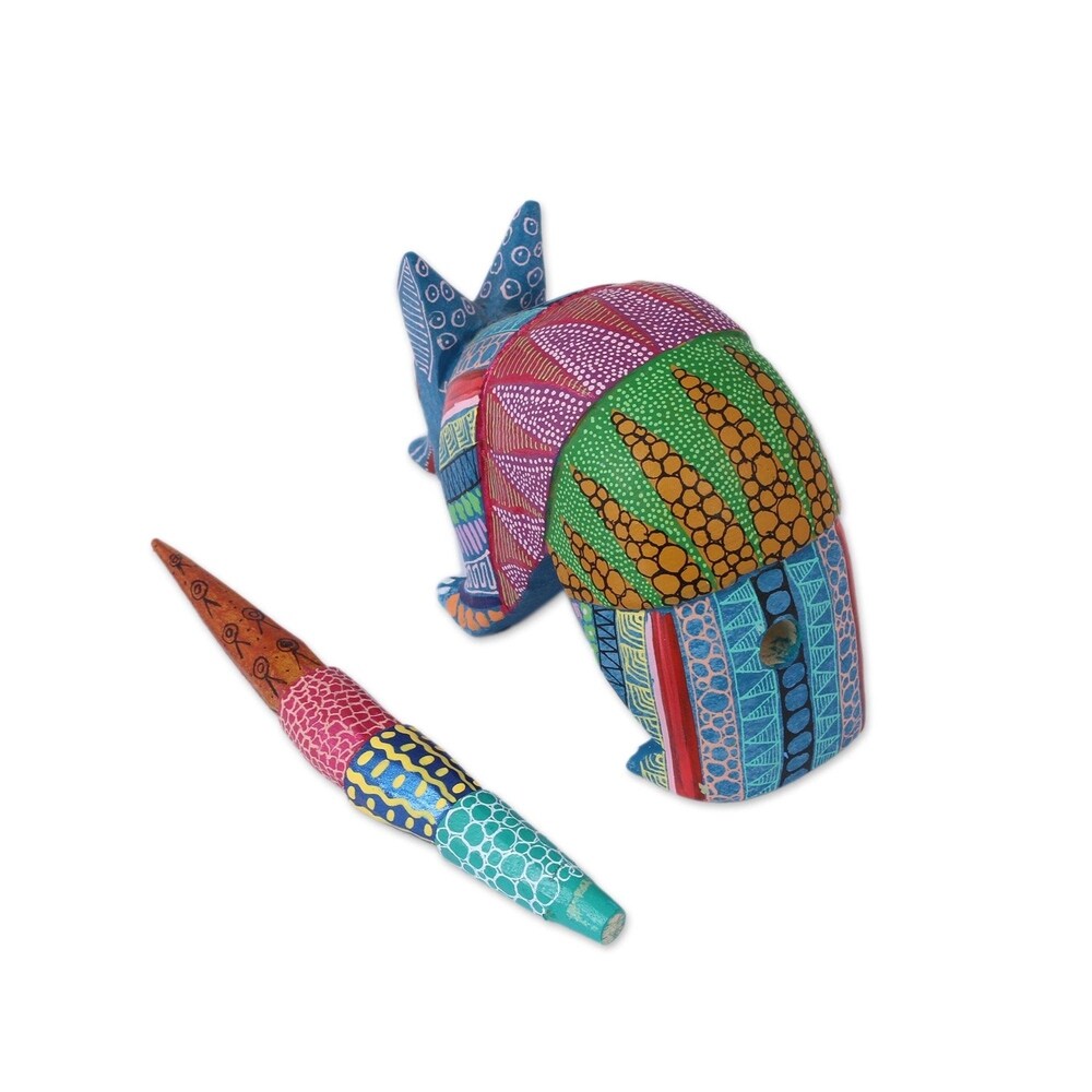 Handmade Armadillo Delight Wood Alebrije Figurine (Mexico)   2.8\