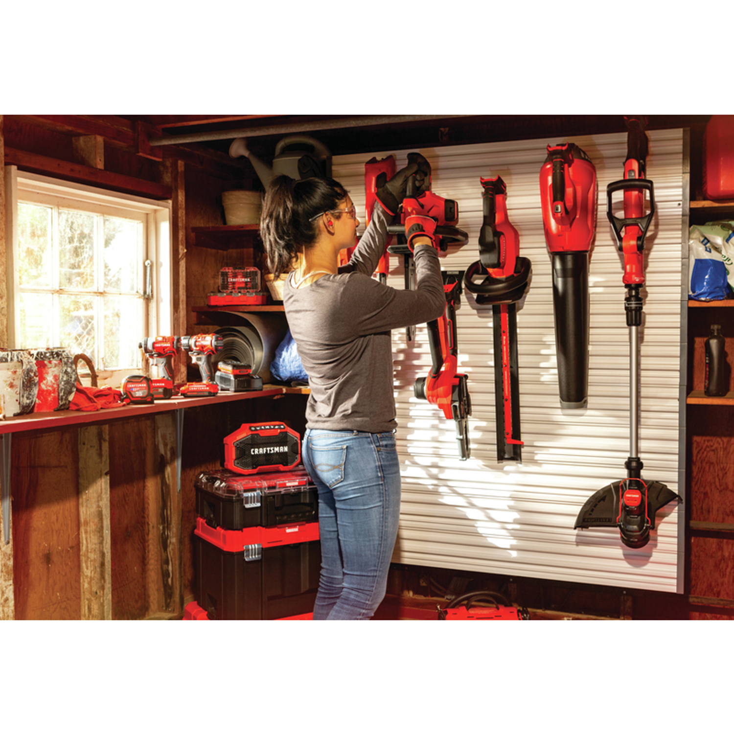 Craftsman V20 CMCSS800C1 8 in. 20 V Battery Hedge Trimmer with Shrub Shear Kit (Battery \u0026 Charger)