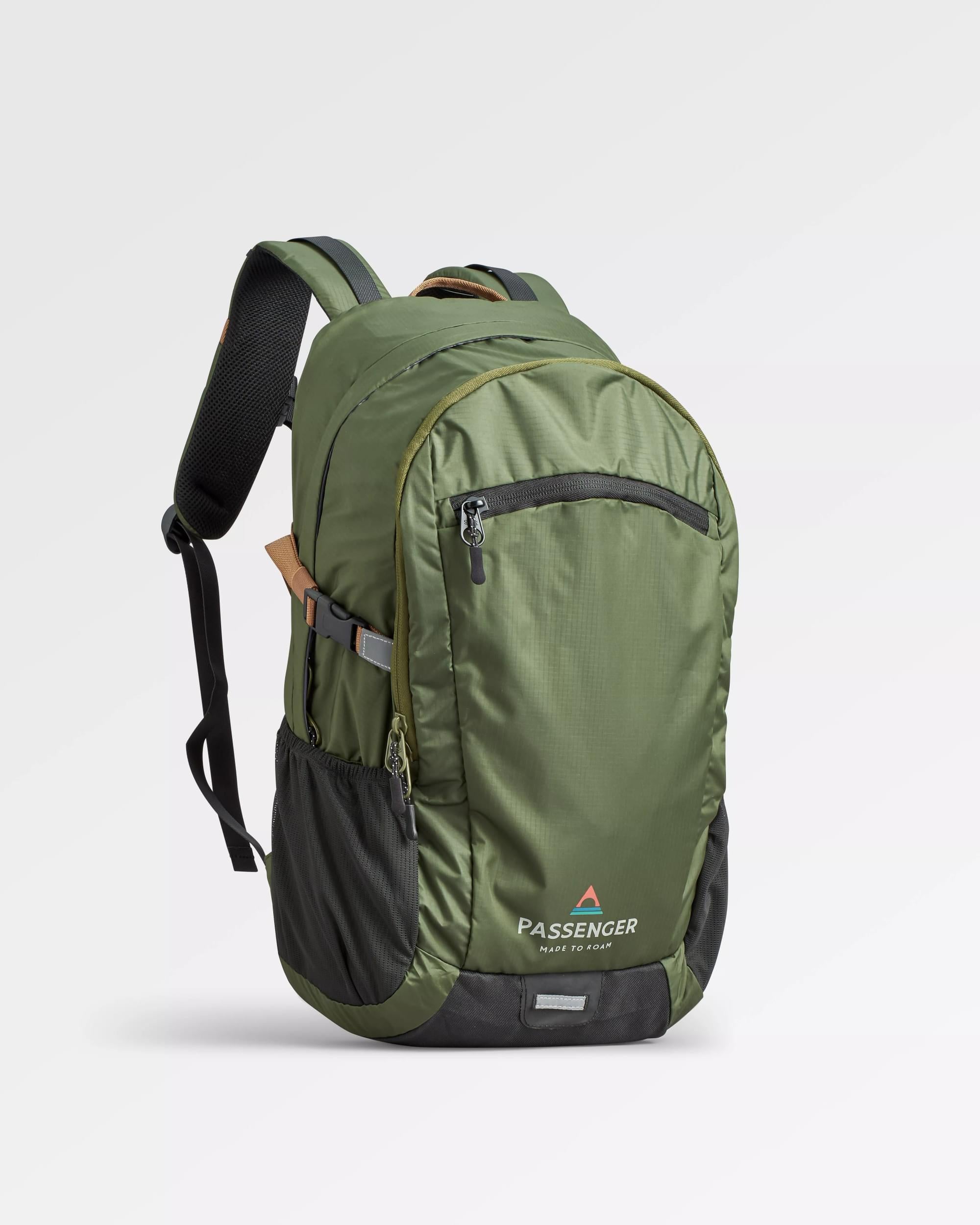 Track Recycled 30L Backpack - Fir Tree