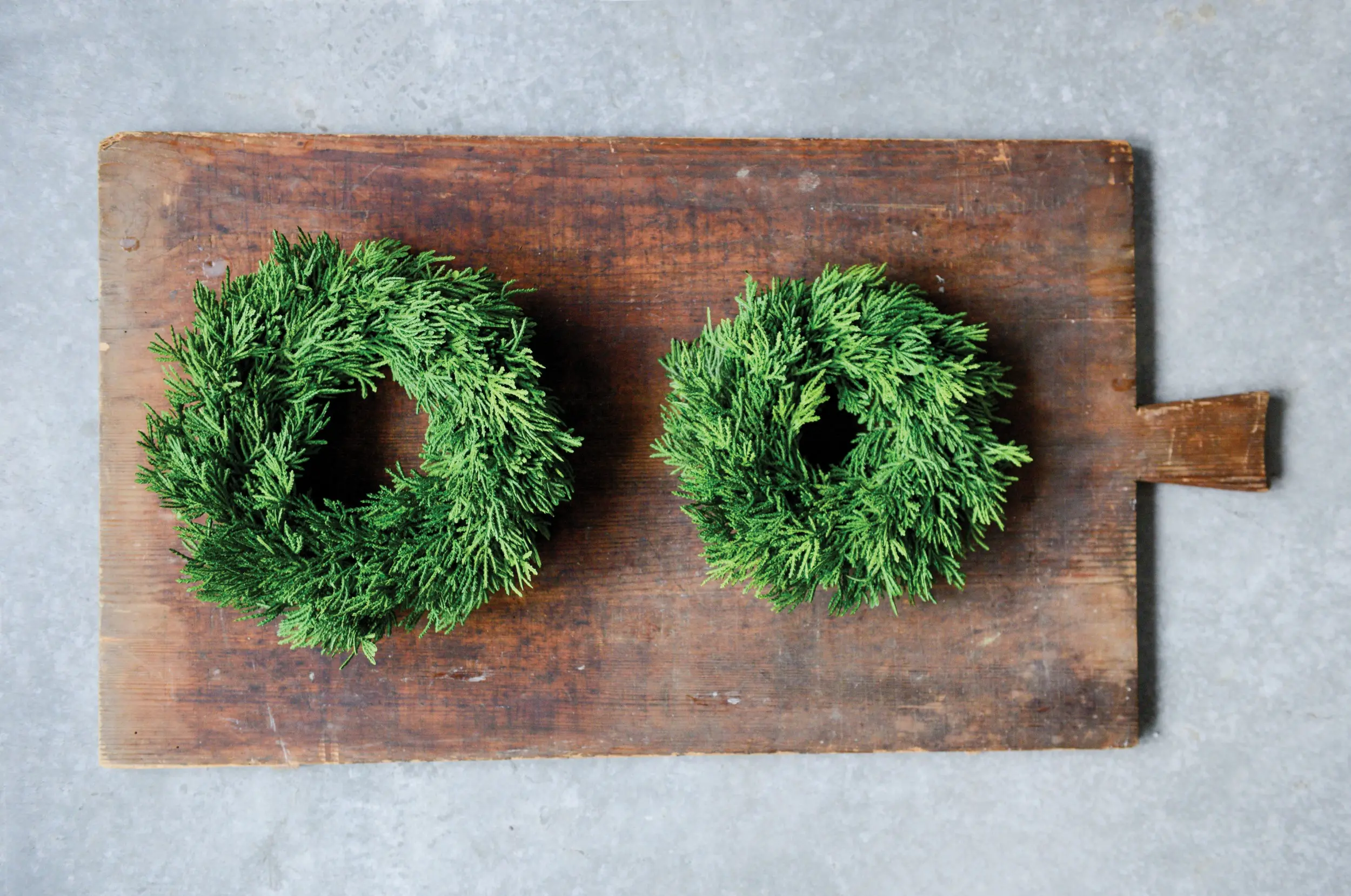 8 Inch Round Green Faux Cedar Wreath Arrangement