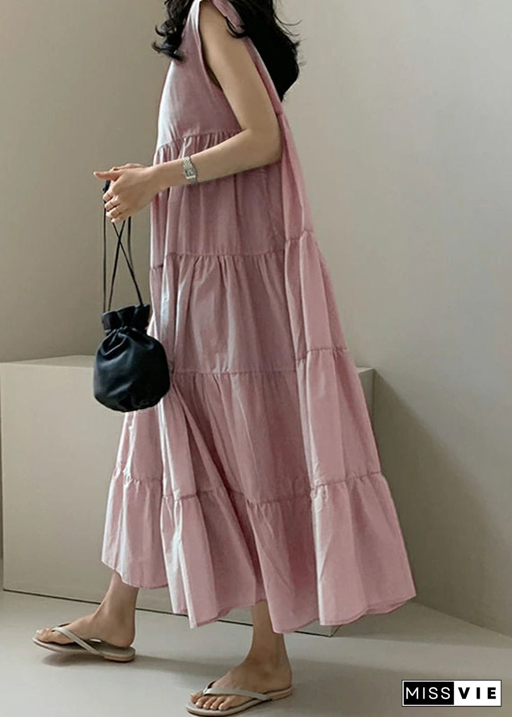 Solid Color Sleeveless V-neck Pleated Layered Lace Up Daily Casual Maxi Dress Apricot