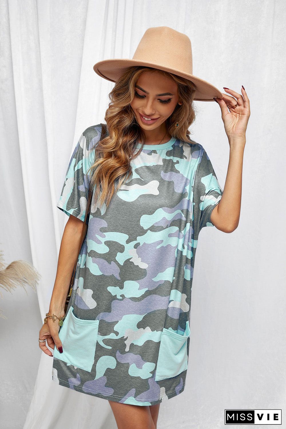 Print Pocketed T-Shirt Mini Dress