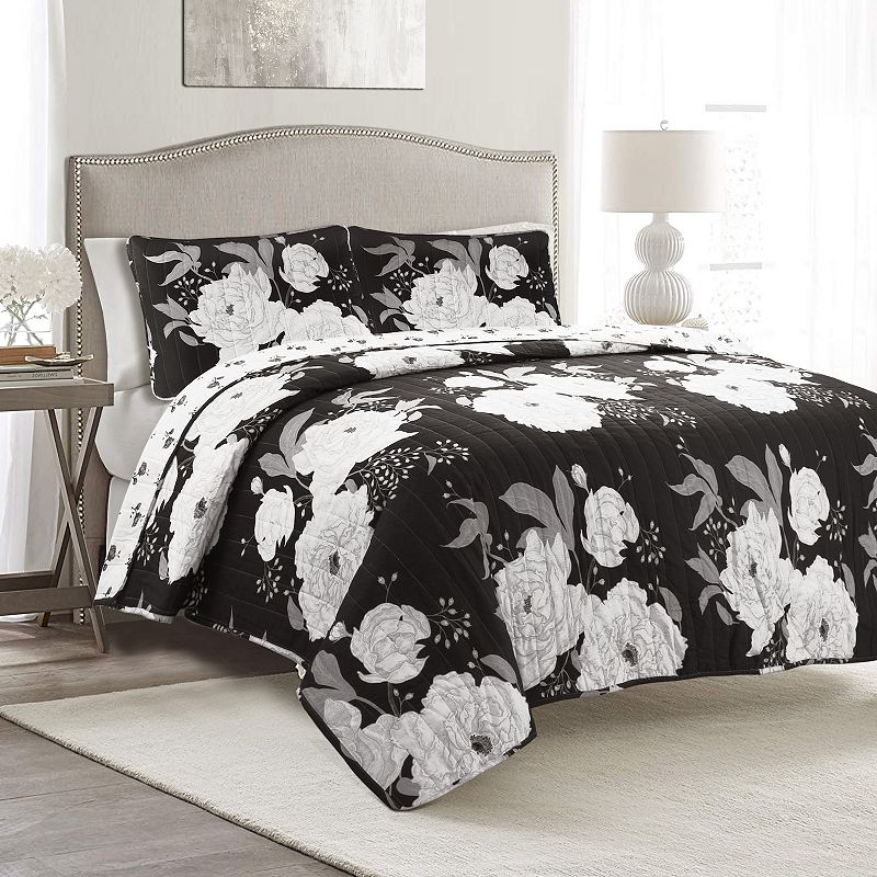 Lush Decor Zinnia Floral Quilt Set