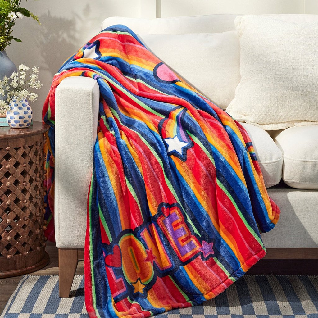 Vera Bradley  Plush Throw Blanket in Pride Love Stripe