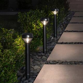 Ring Smart Lighting Solar Black Motion Activated Outdoor Integrated LED Pathlight 5AT1S6-BEN0