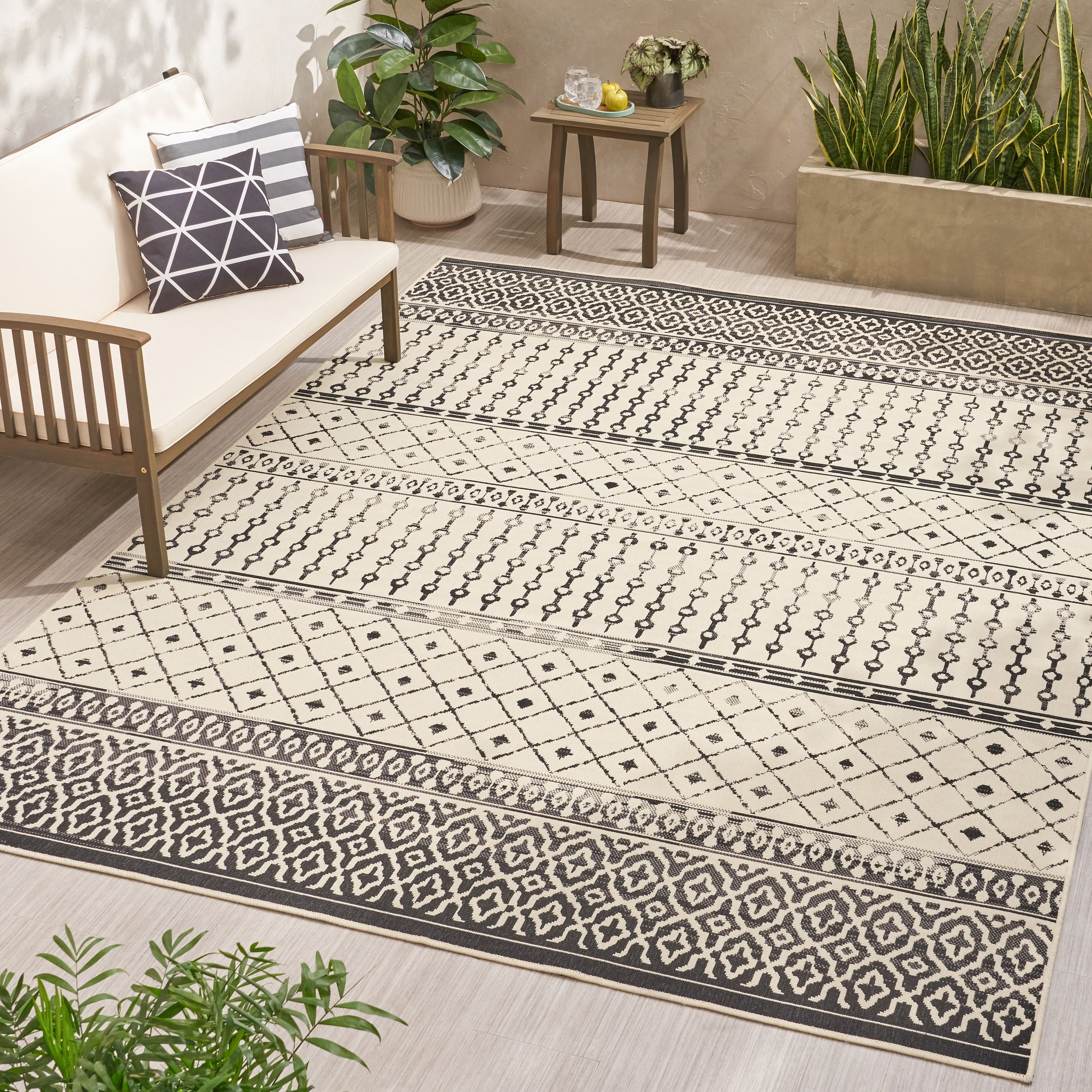 Pronghorn Indoor/Outdoor Area Rug