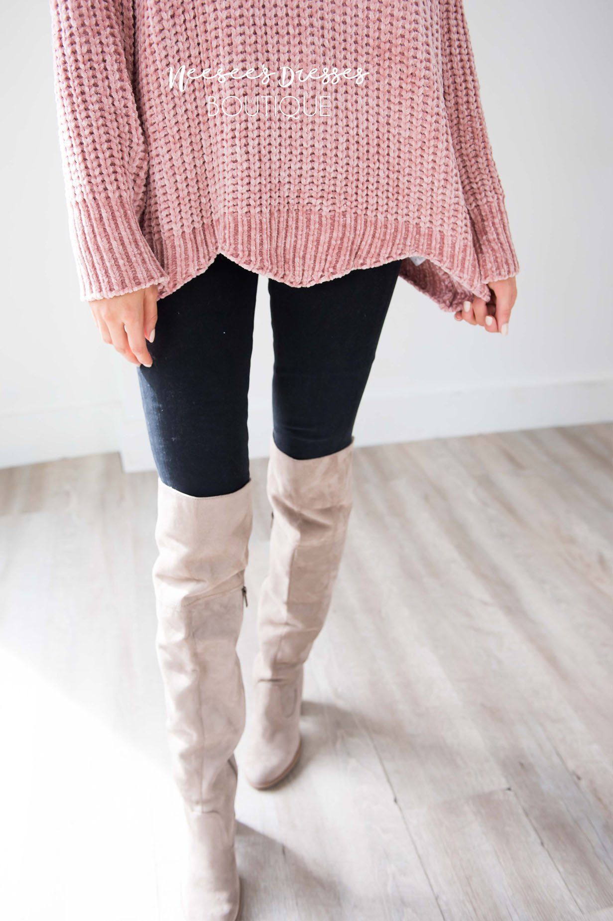 Starstruck By Love Scallop Hem Sweater