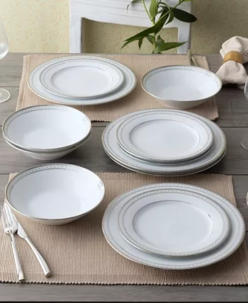 Noritake Rochester Platinum Set of 4 Dinner Plates Service For 4