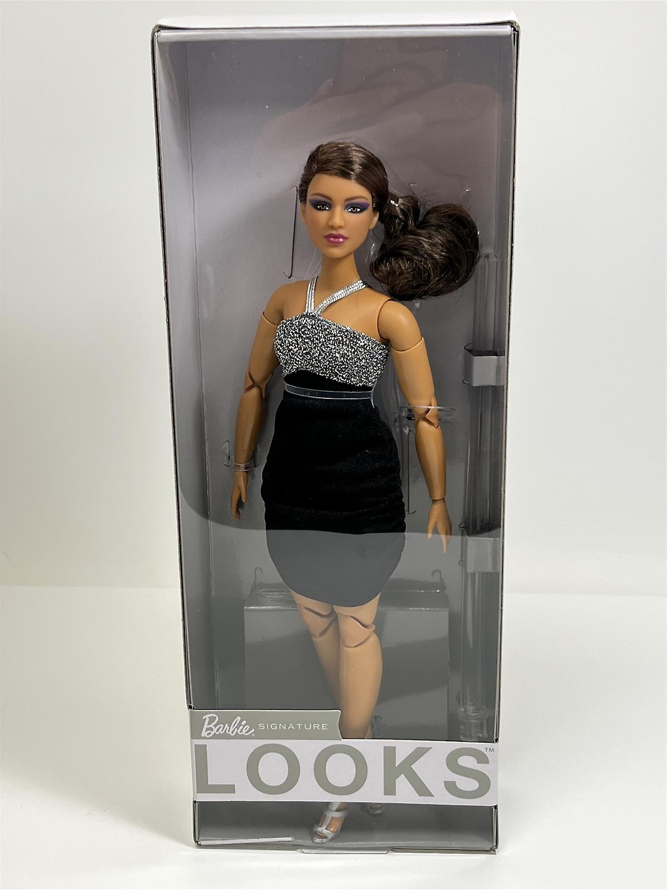 Barbie Signature Looks #12 Doll Curvy Brunette Ponytail Mattel HBX95