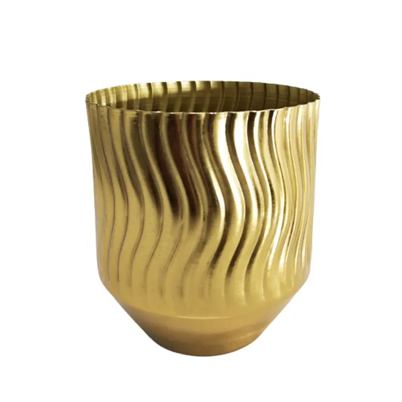 Unique Design Garden Supplies Iron Round Planter Brass Gold Color Engraved Design Flower Pot For Home   Garden Decor