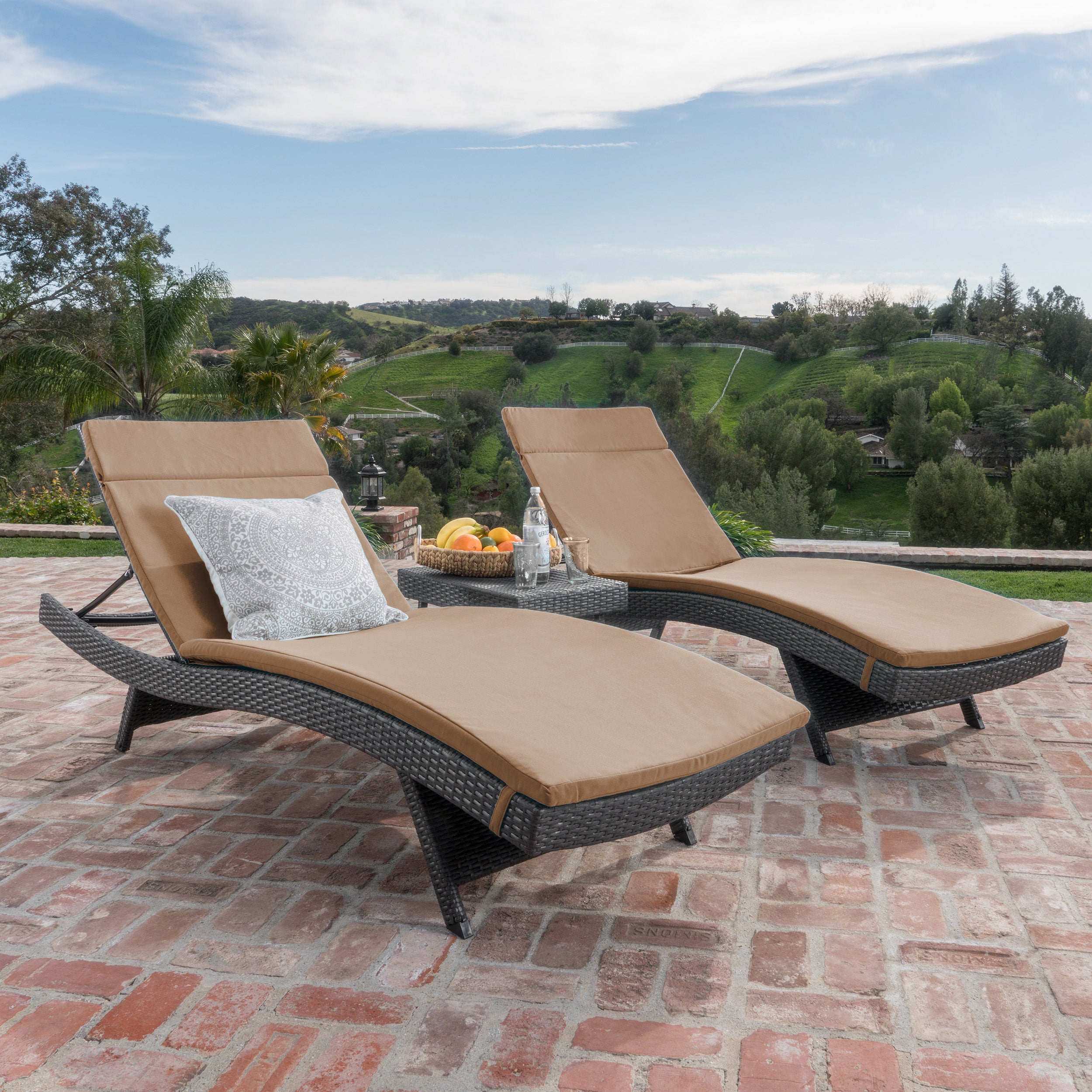 Lakeport 3pc Outdoor Wicker Chaise Lounge Chair & Table Set