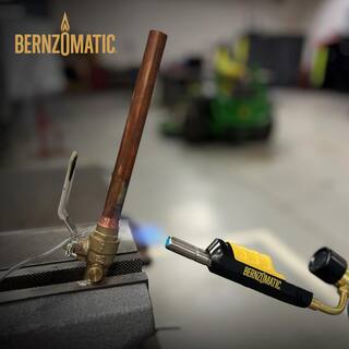 Bernzomatic Map-Pro and Propane Gas Swivel Blow Torch with Trigger Ignition TS99T