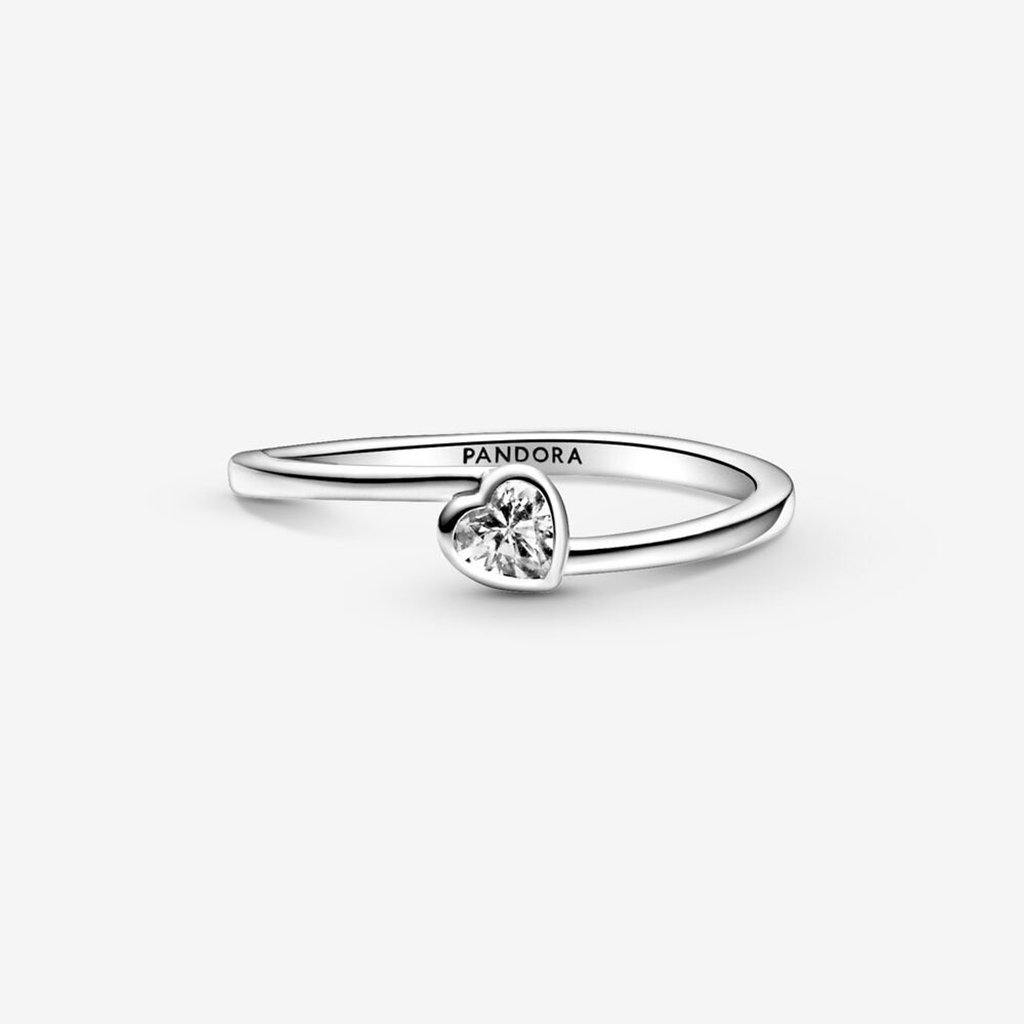 PANDORA  Clear Tilted Heart Solitaire Ring