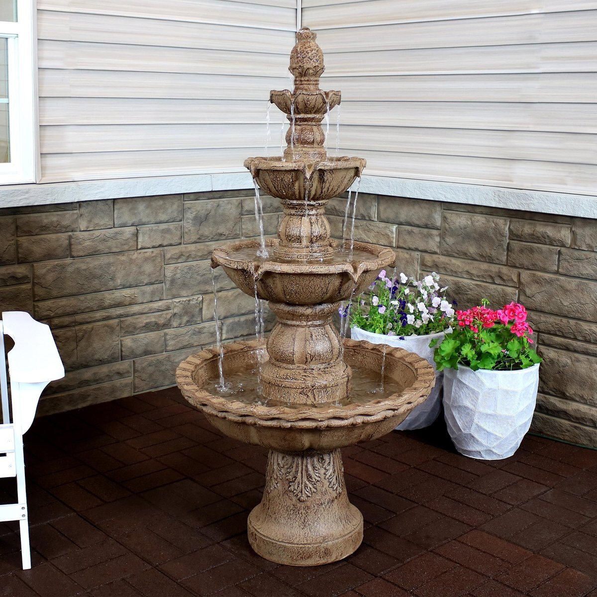 Sunnydaze Decor 4-Tier Pineapple Outdoor Water Fountain