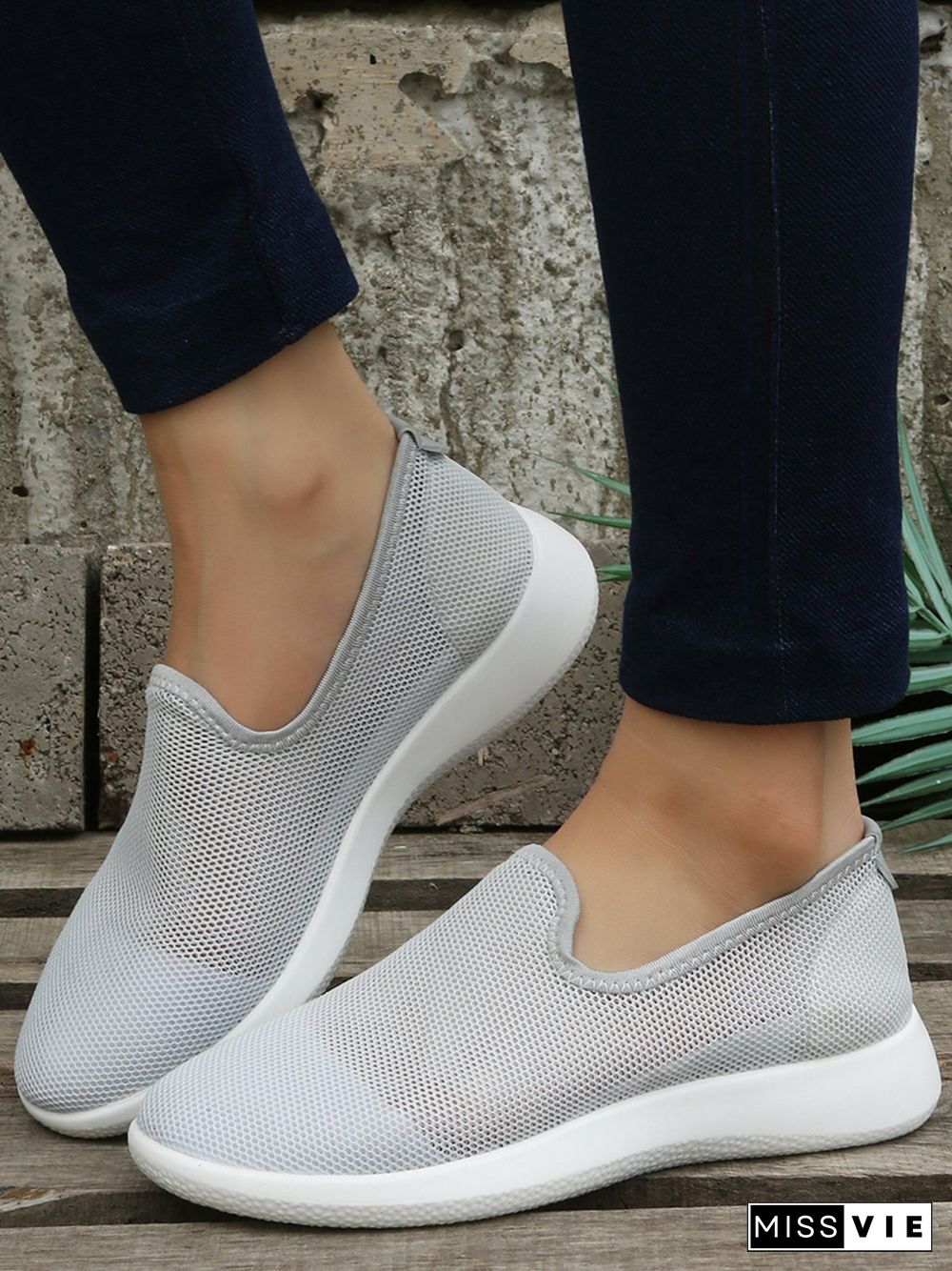 Women Plain Sports All Season Breathable Daily Slip On Flat Heel Mesh Fabric EVA Sneakers