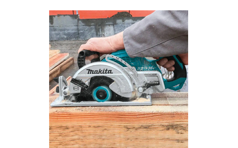 Makita XSR01Z 18-Volt X2 LXT (36-Volt) Brushless Cordless Rear Handle 7.25 in. Circular Saw (Tool-Only) with B61656 Bonus 7.25 in. Saw Blade