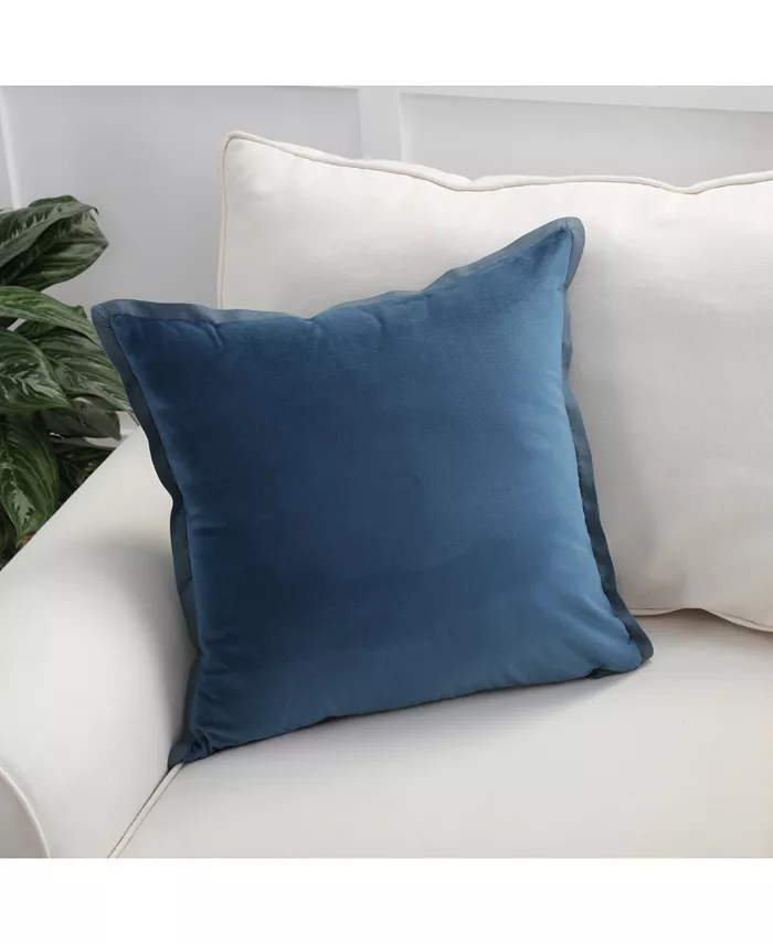 Pillow Perfect Velvet Flange Decorative Pillow， 18