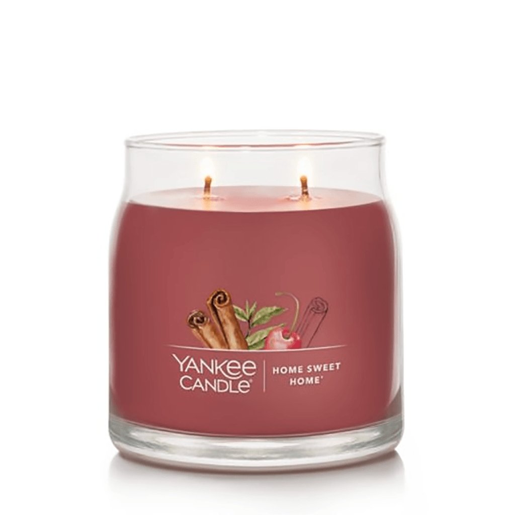 Yankee Candle  Signature Medium Jar Candle in Home Sweet Home®