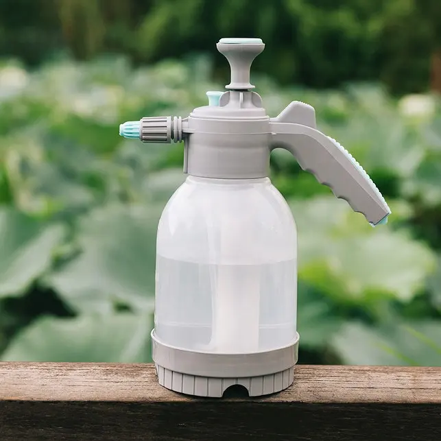 2L agricultural gardening handheld garden hand pump water mist pressure mist plastic flower sprayer bottle tools