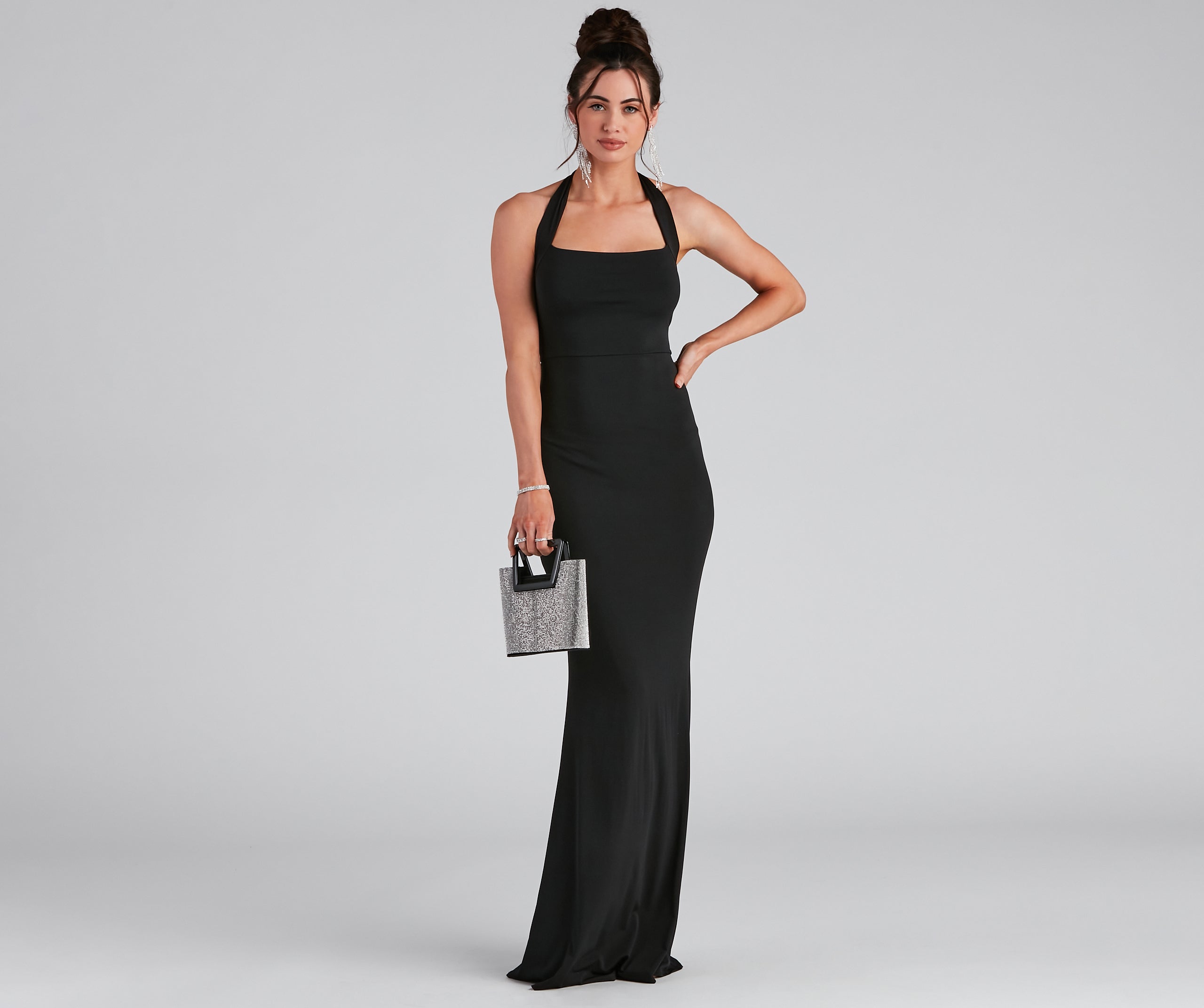 Kippa Formal Slim Halter Dress