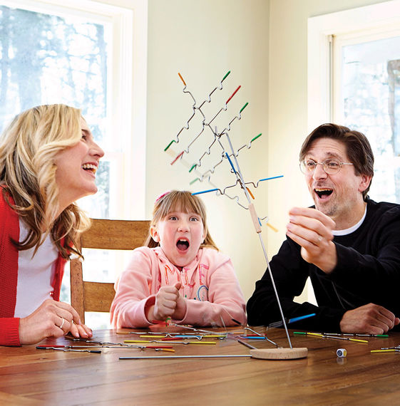 Melissa & Doug: Suspend Family Game