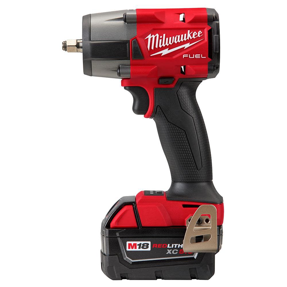 Milwaukee M18 FUEL 3/8 Mid-Torque Impact Wrench with Friction Ring Kit 2960-22 from Milwaukee