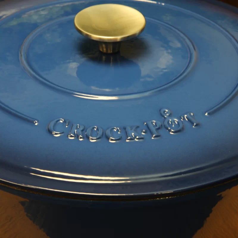 Crock Pot 111999.02 Artisan Enameled Cast Iron Braiser W/Lid， 5 Quart， Sapphire Blue