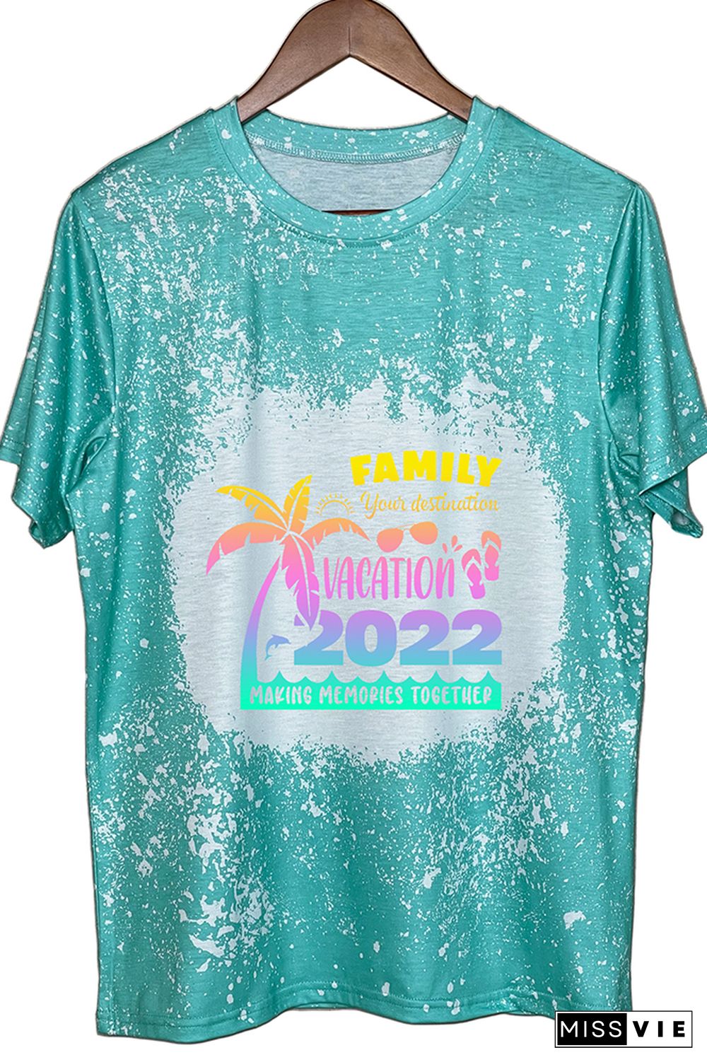 Family Vacation 2022 Graphic Tee Wholesale