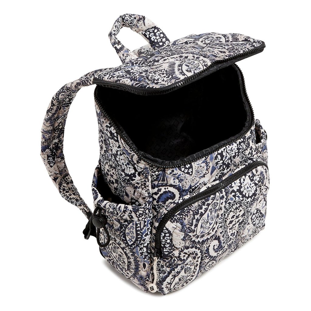 Vera Bradley  Featherweight Backpack in Stratford Paisley