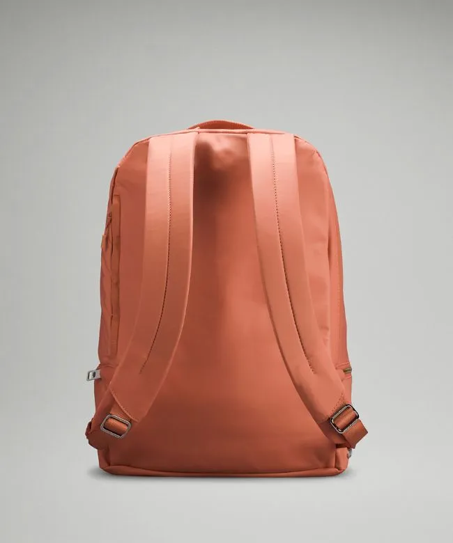 City Adventurer Backpack 17L