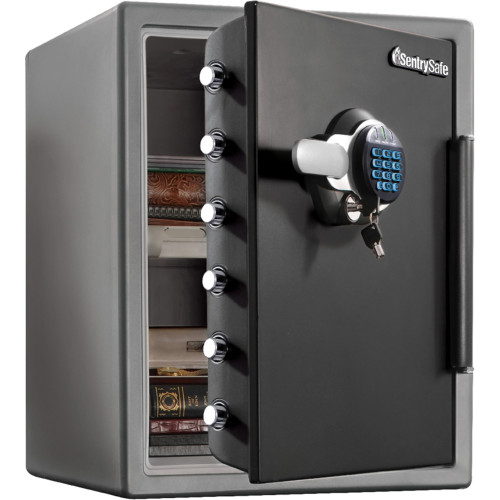 SentrySafe Sentry Safe Digital Fire/Water Safe (SFW205GQC)