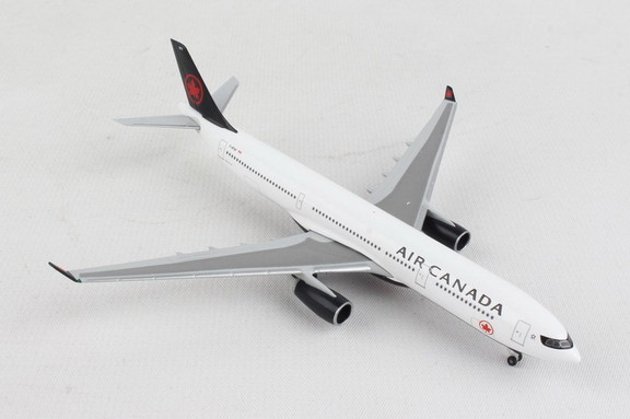 Herpa Air Canada A330 300 1/500  HE534116