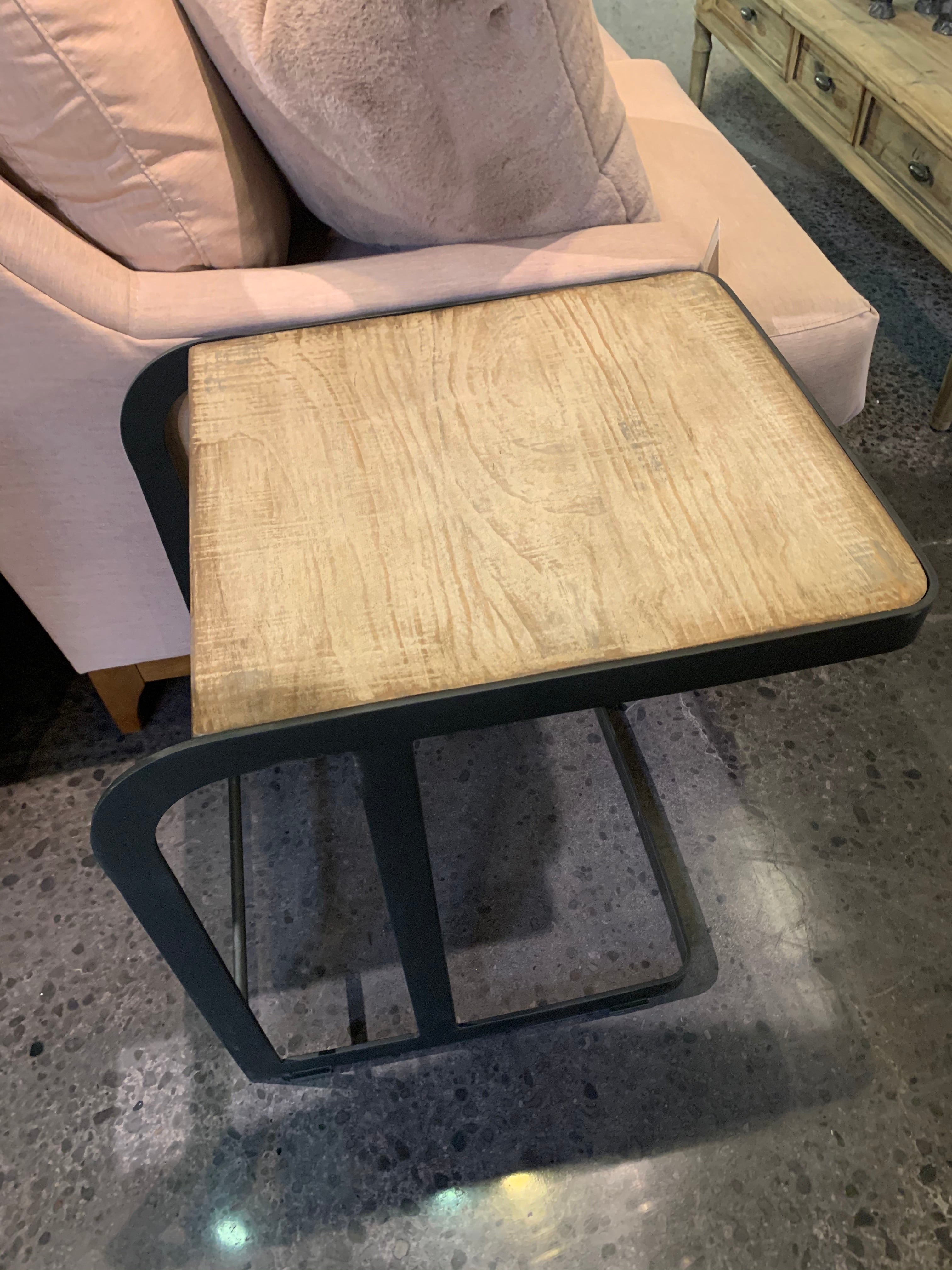 FALLON END TABLE