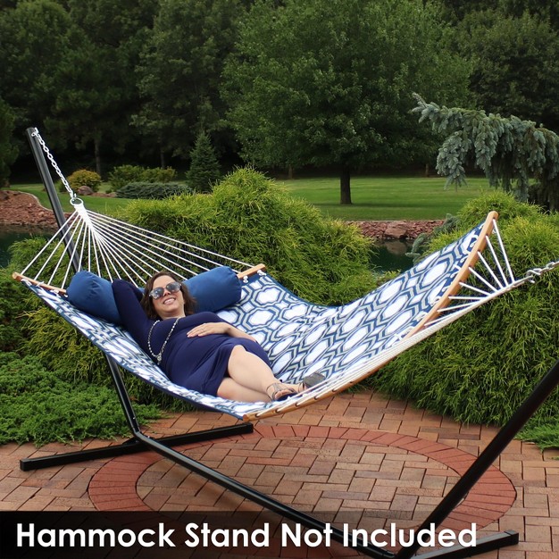 Sunnydaze Heavy duty Quilted 2 person Hammock With Curved Bamboo Spreader Bars 450 Lb Weight Capacity