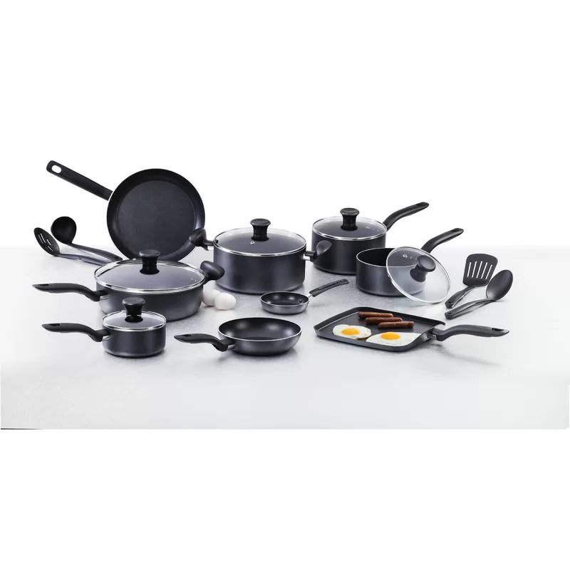 T-fal Initiatives Nonstick Inside and Out Cookware Set， 18-Piece， Black