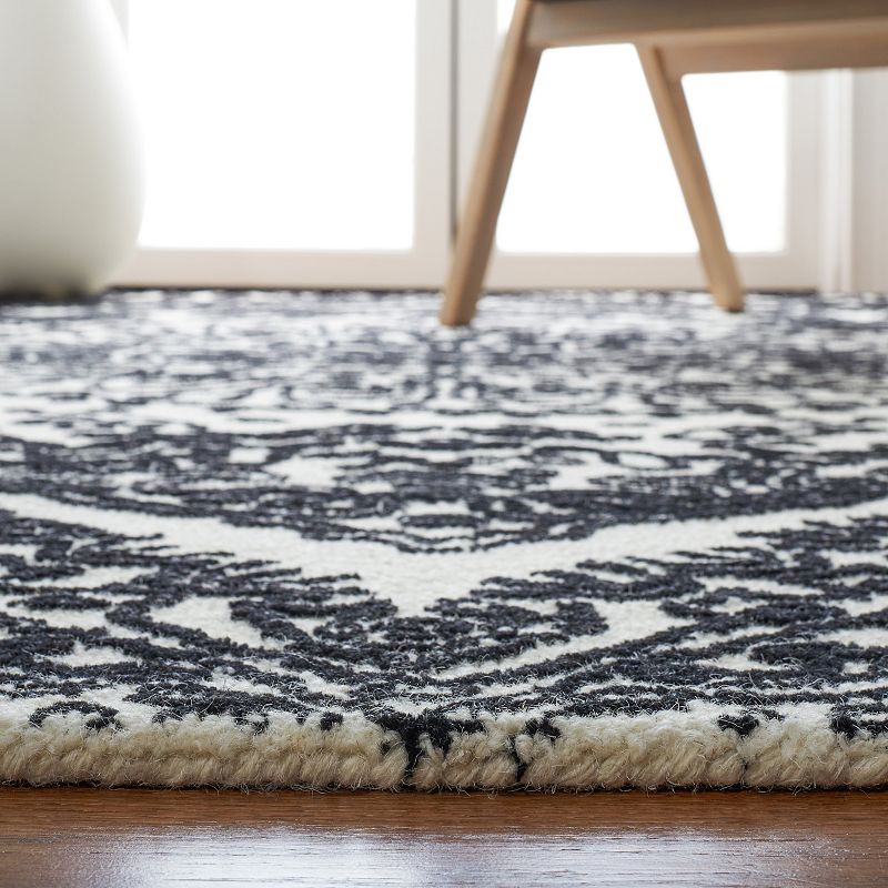 Safavieh Metro Ajhin Indoor Outdoor Rug