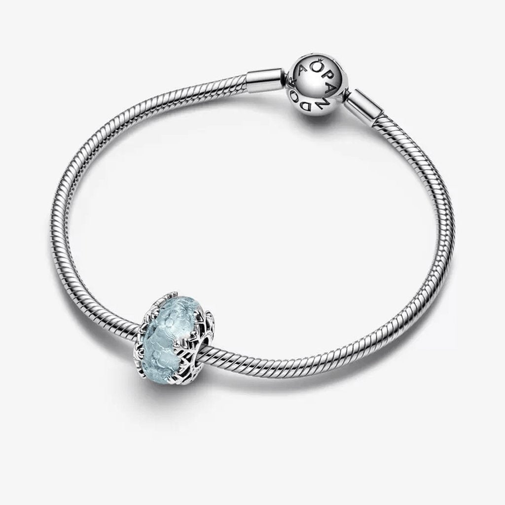 PANDORA  Winter Blue Snowflake Murano Charm