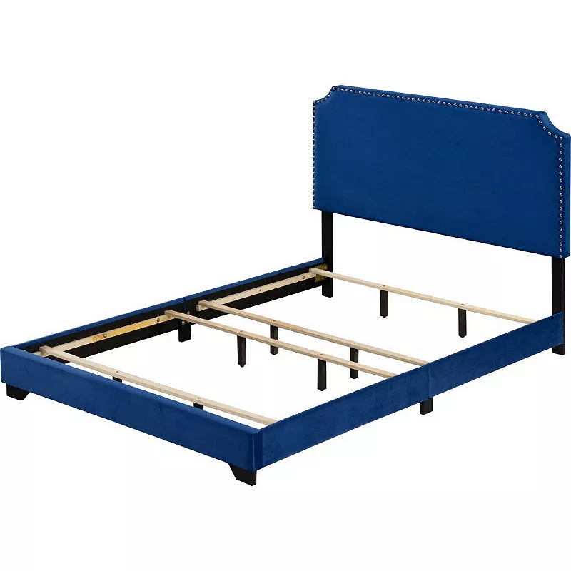 Queen Bed with Platform Style and Nailhead Trim， Blue