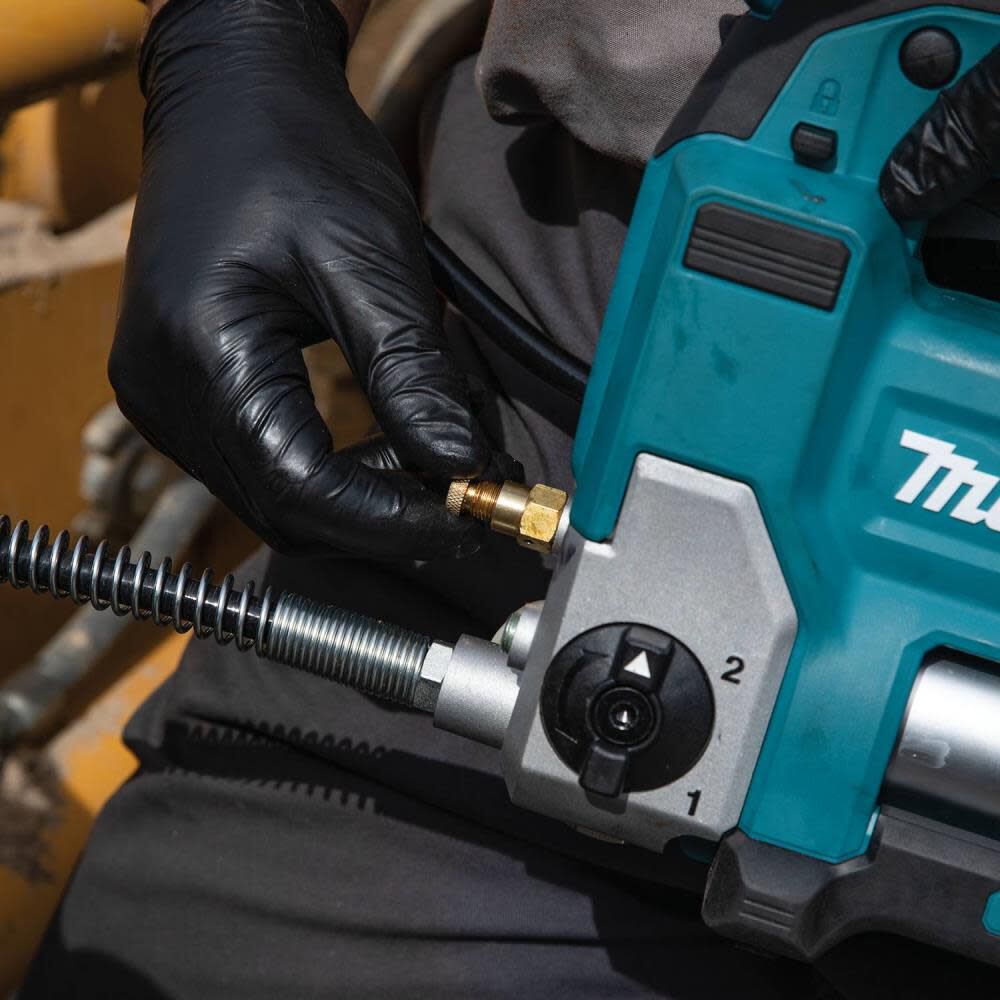 Makita 18V LXT Grease Gun Lithium Ion Cordless Kit XPG01S1 from Makita