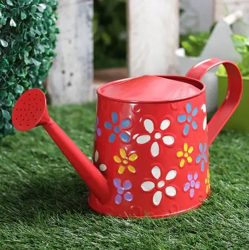 Handmade metal red Watering can wholesale luxury made in india for outdoor and indoor plants flowers watering can Home Garden