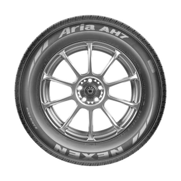 Nexen Aria AH7 215/55R17 94H