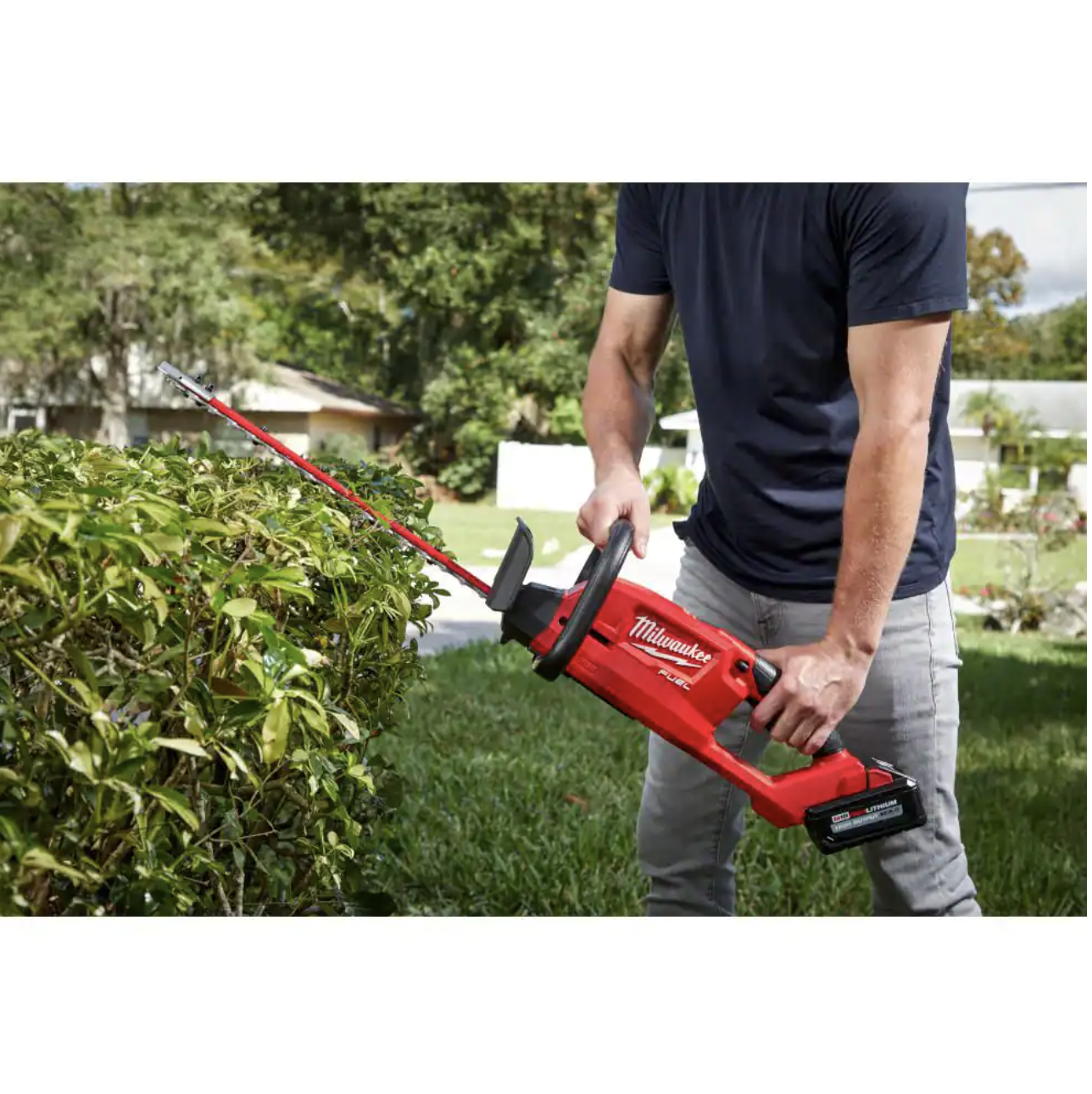 Milwaukee M18 FUEL 18 in. 18V Lithium-Ion Brushless Cordless Hedge Trimmer (Tool-Only)