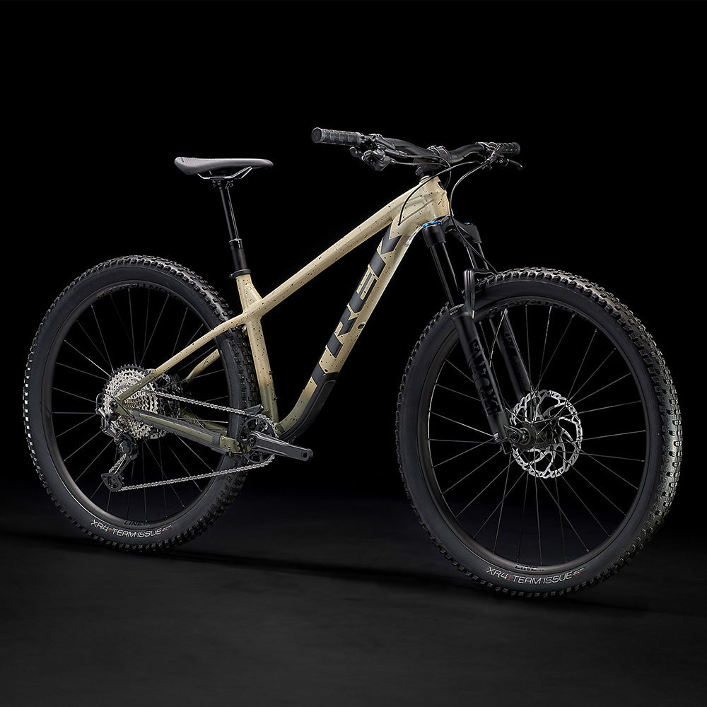 Trek Roscoe 9 Hardtail Mountain Bike 2023