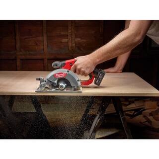 MW M12 FUEL 12V Lithium-Ion Brushless 5-38 in. Cordless Circular Saw with 4.0 Ah M12 Battery 2530-20-48-11-2440