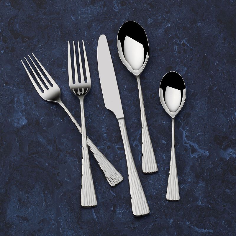 Mikasa Novaro 20-pc. Flatware Set